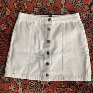 Forever21 white button up skirt sz. M
